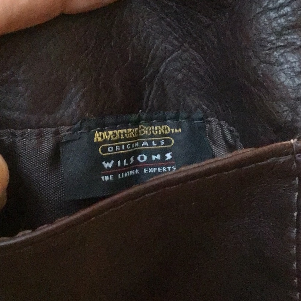 Wilson’s #Adventure Bound #sling bag - Picture 11 of 13